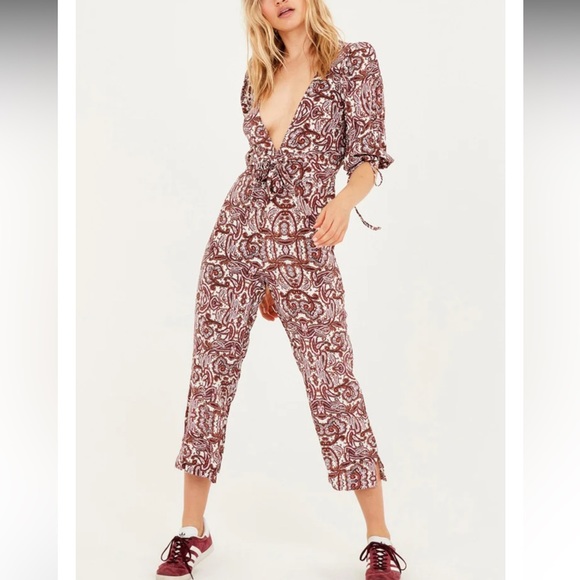 FOR LOVE & LEMONS Georgi Paisley Jumpsuit - Picture 2 of 13